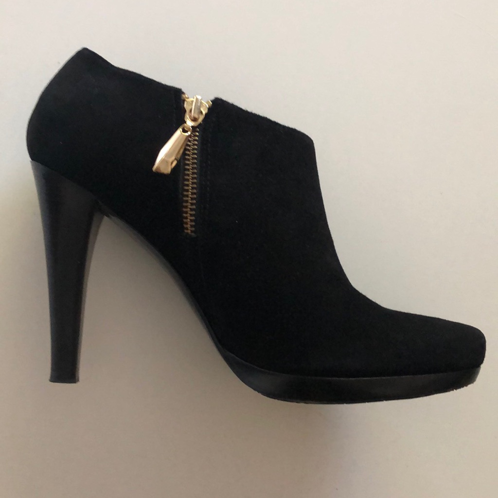 Diane Von Furstenberg Black Suede Ankle Boots